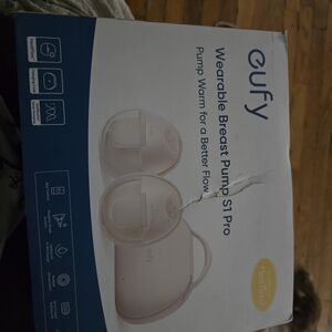 Eufy Wearable Breast Pump S1 Pro - White